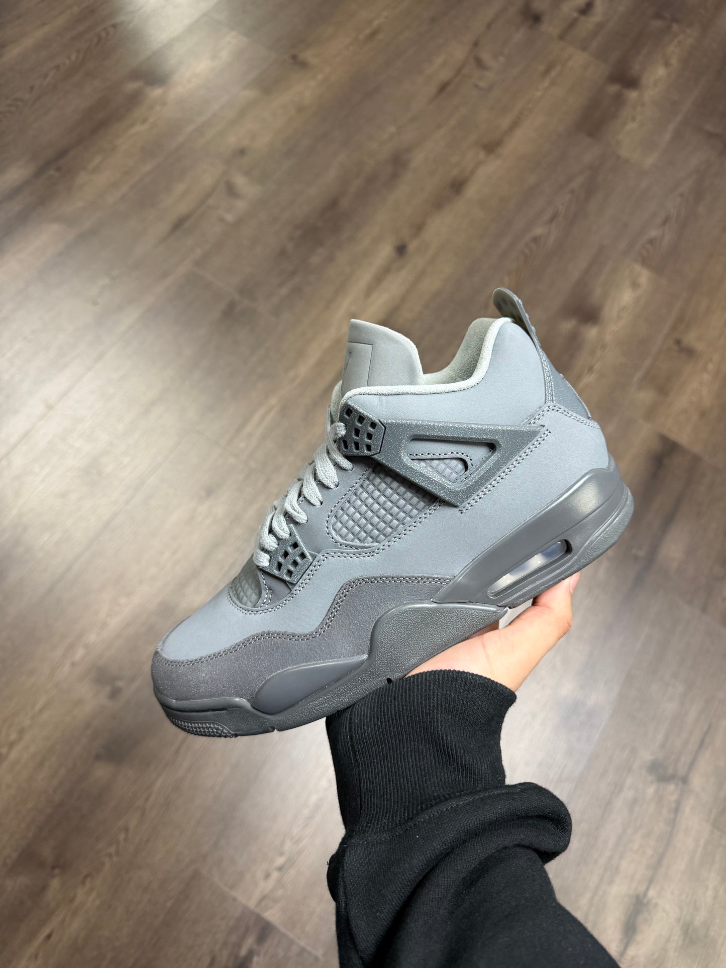 Jordan 4 “Wet Cement”