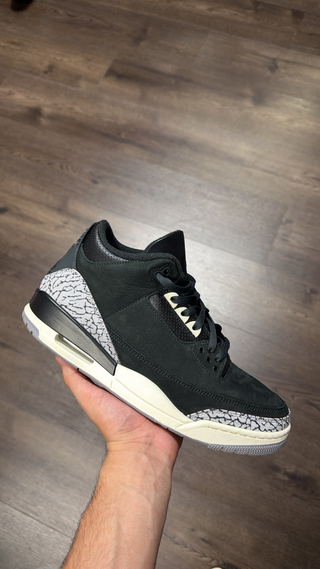 Jordan 3 “Off Noir”