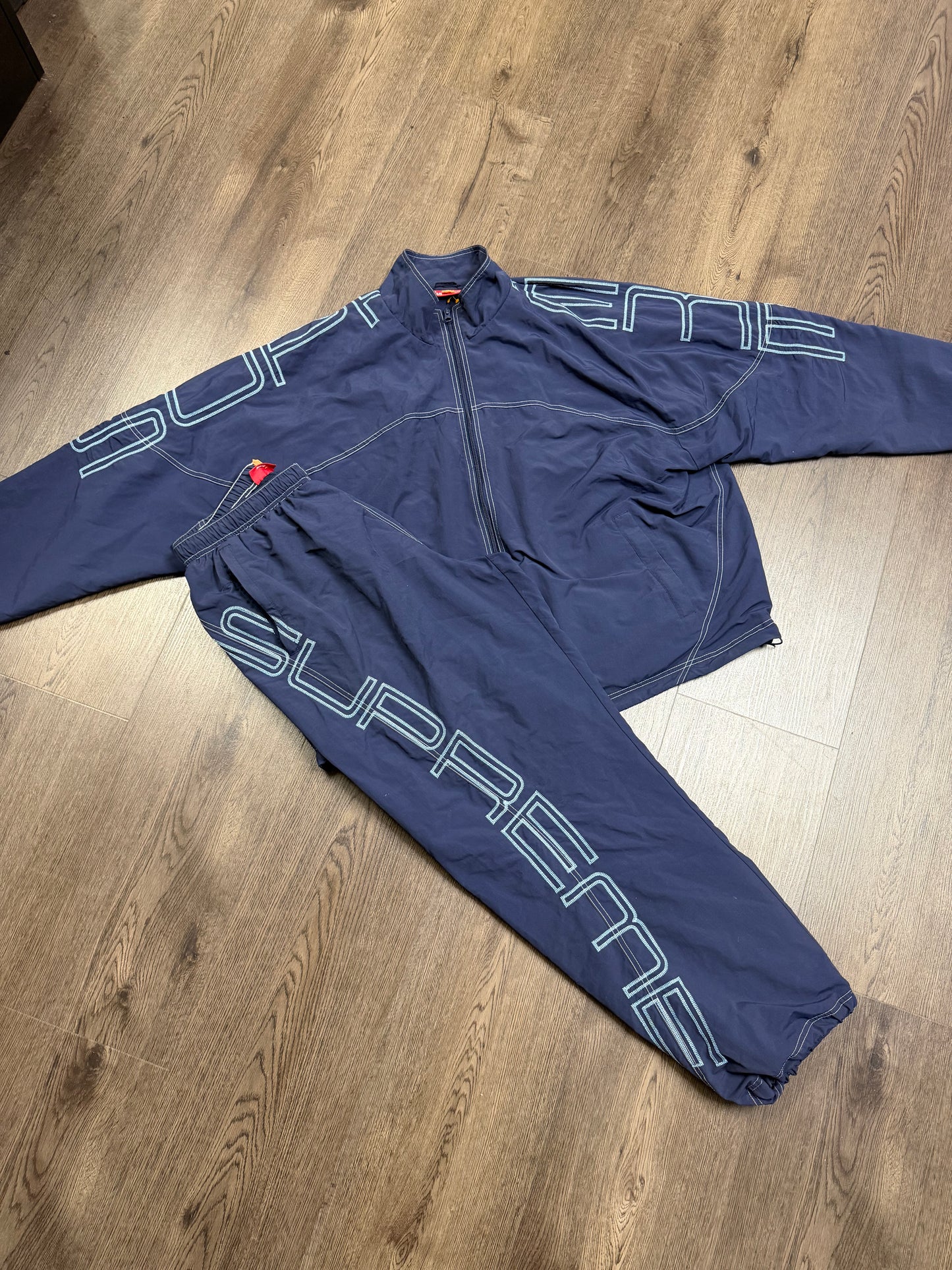 Supreme Navy Blue Spellout Full Set