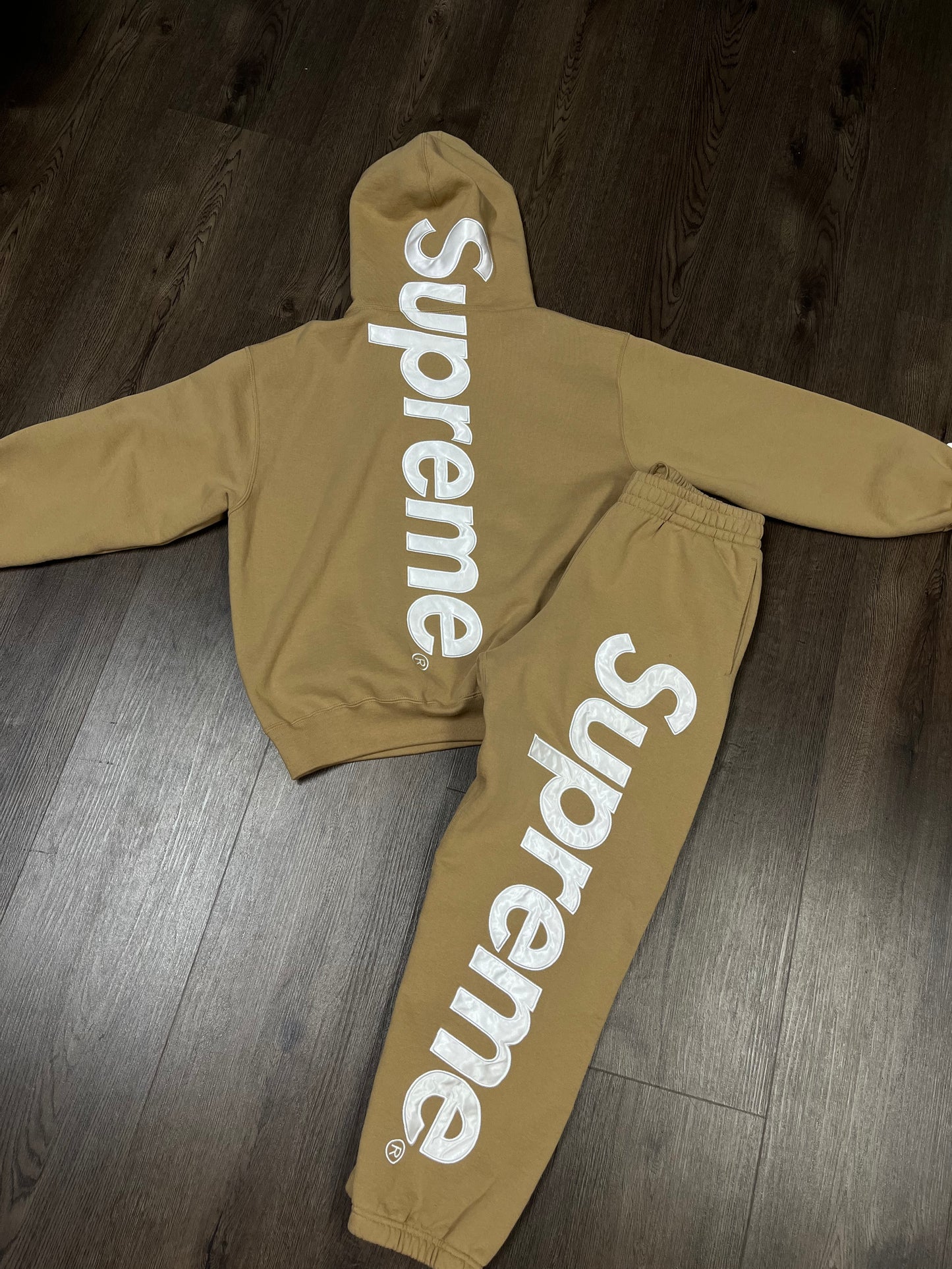 Supreme Wheat Satin Full Set