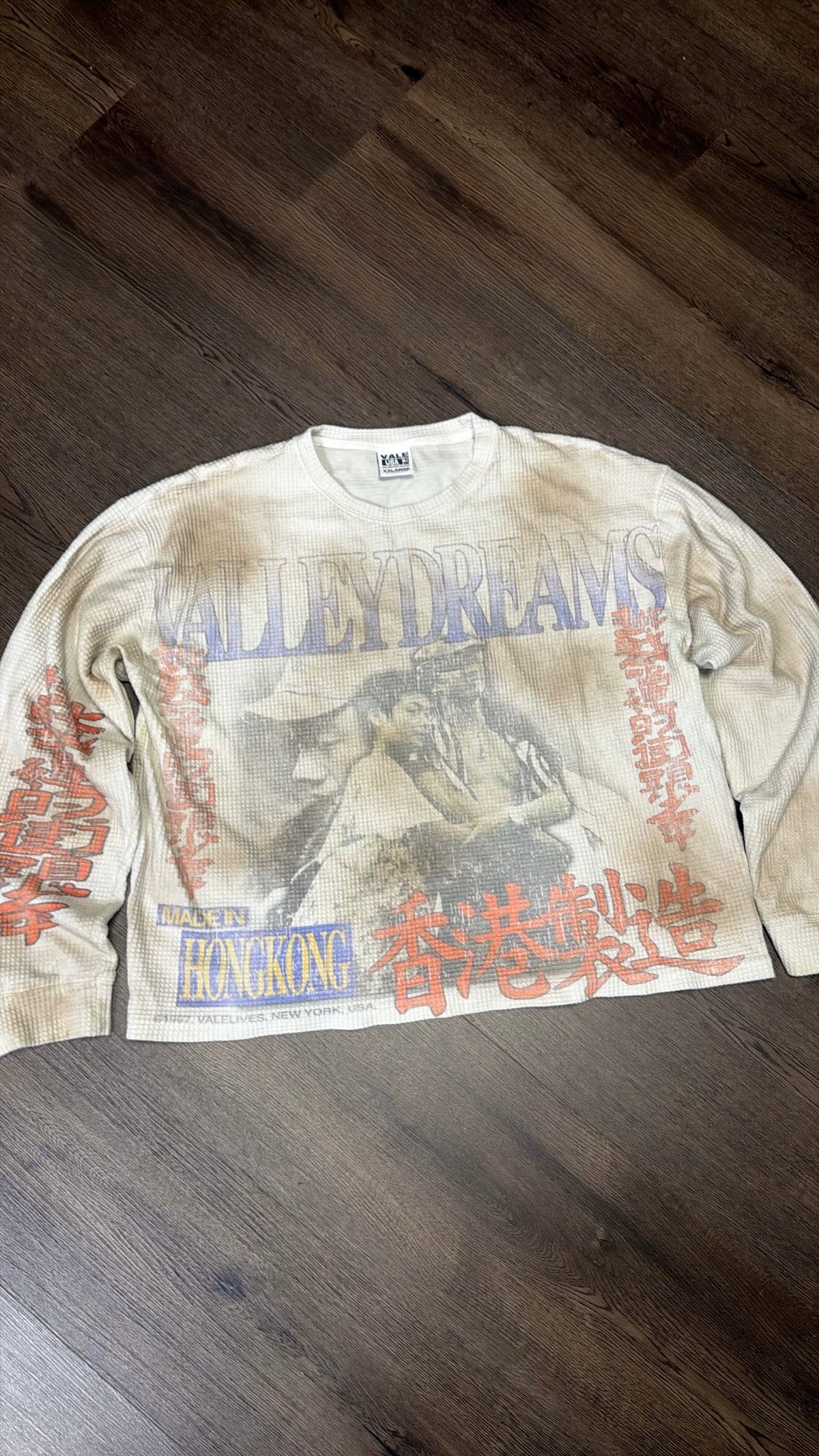 Valley Dreams Red Blue Thermal
