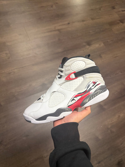 Jordan 8 “Bugs Bunny”