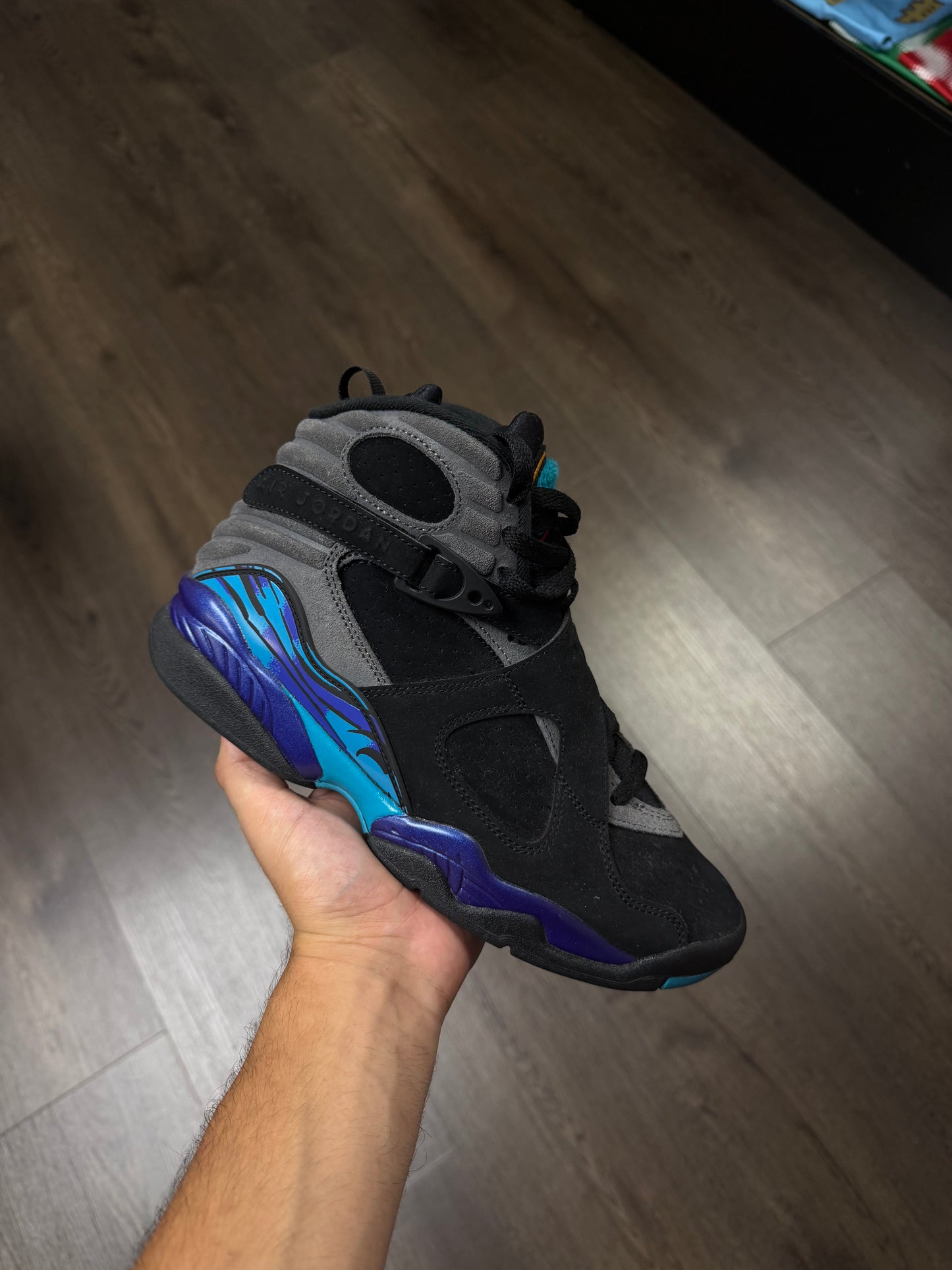 Jordan 8 “Aqua”