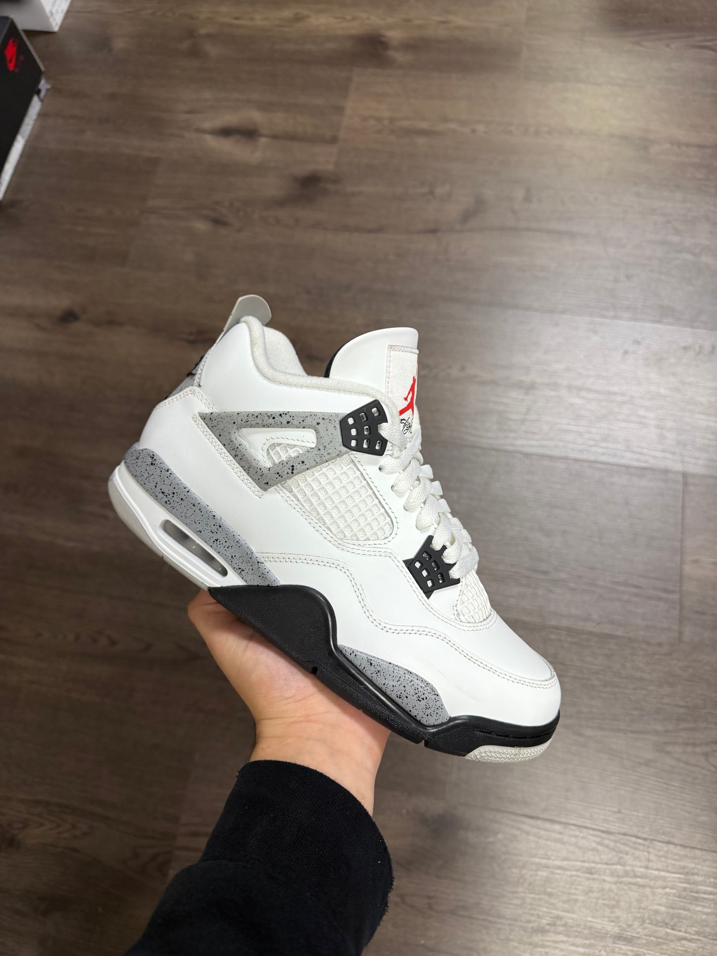 Jordan 4 “White Cement”