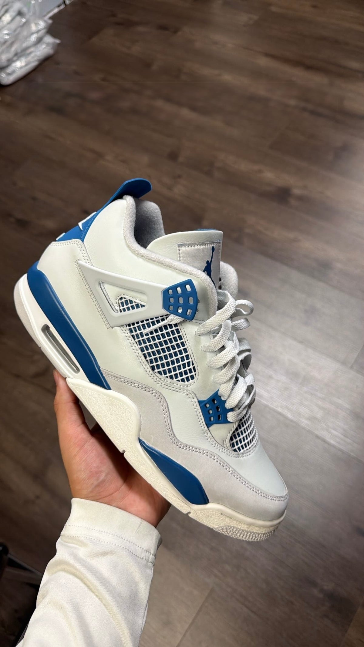 Jordan 4 “Military Blue”