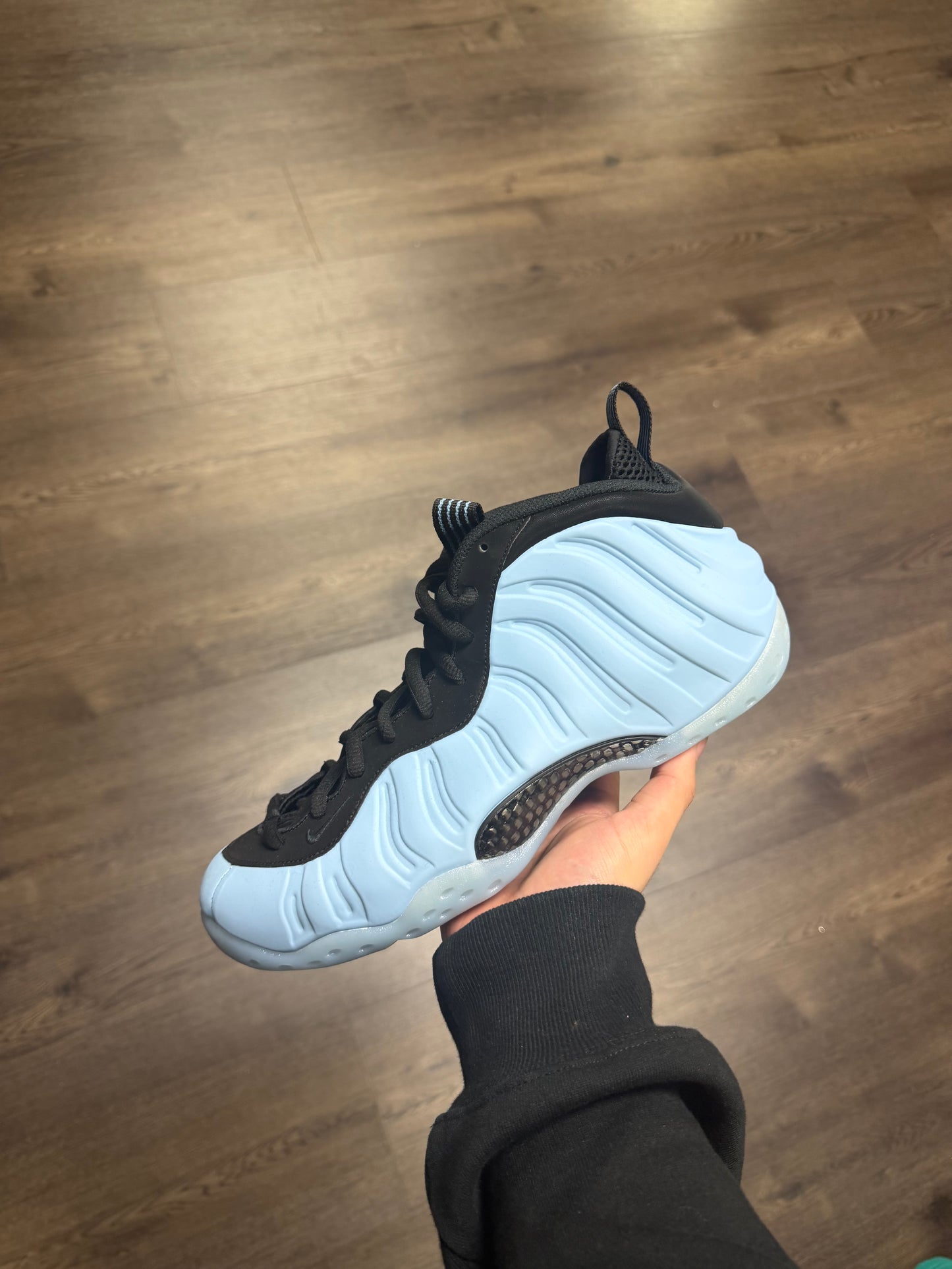 Nike Air Foamposite “Psychic Blue”