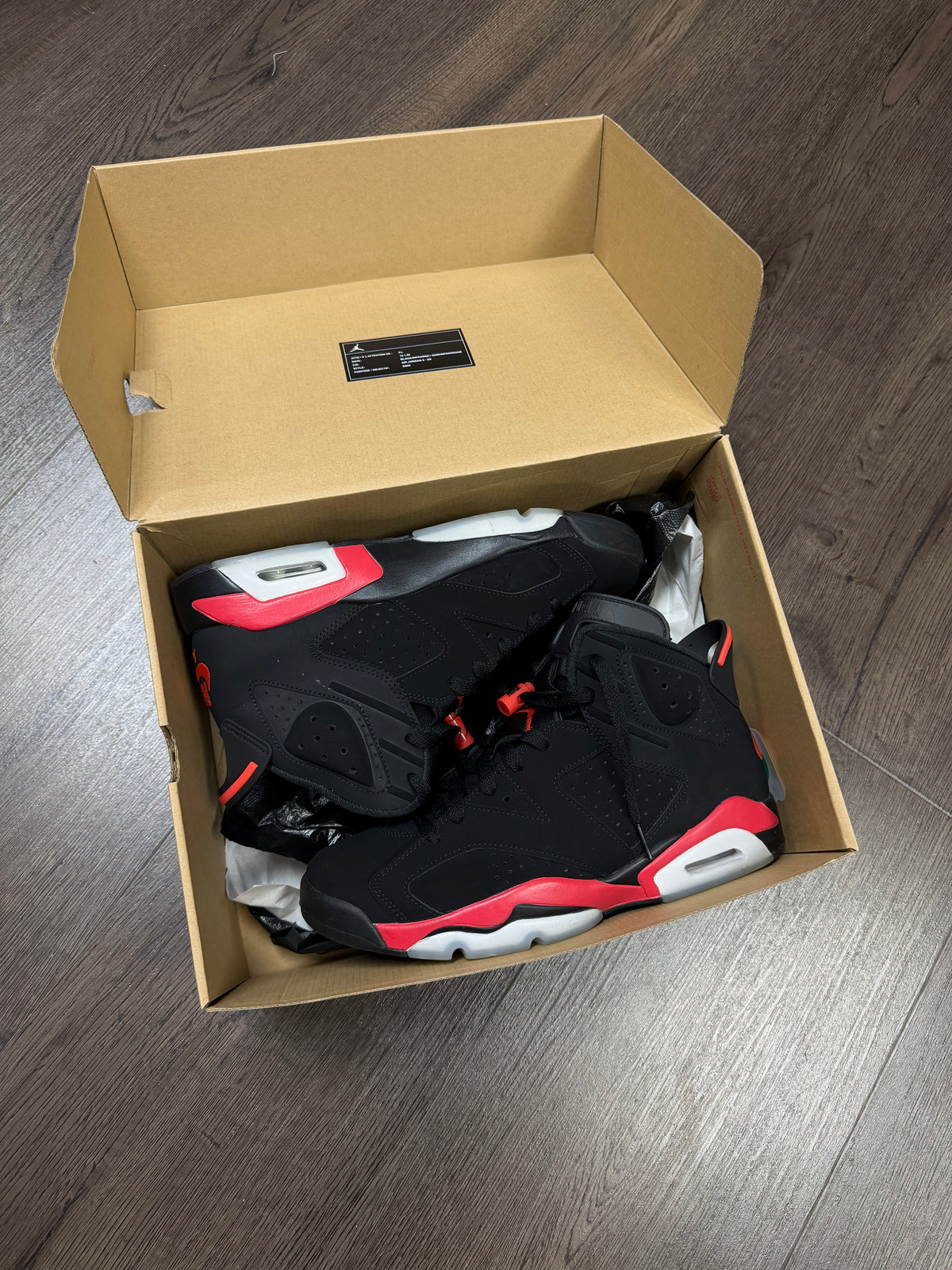 Jordan 6 “Infrared”