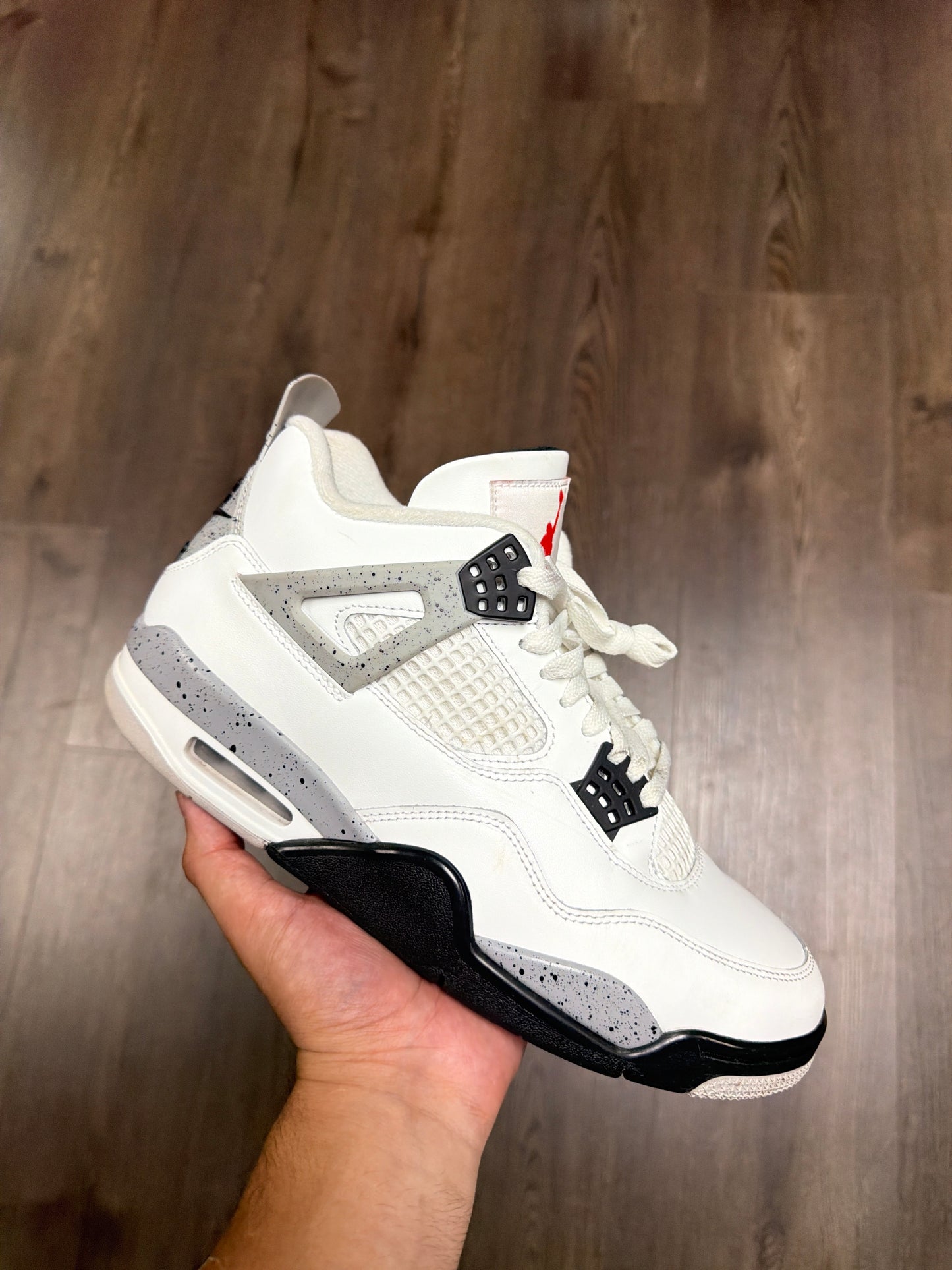 Jordan 4 “White Cement”