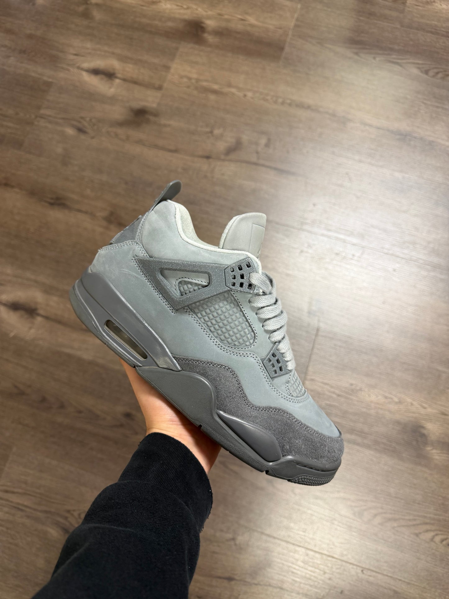 Jordan 4 “Wet Cement”