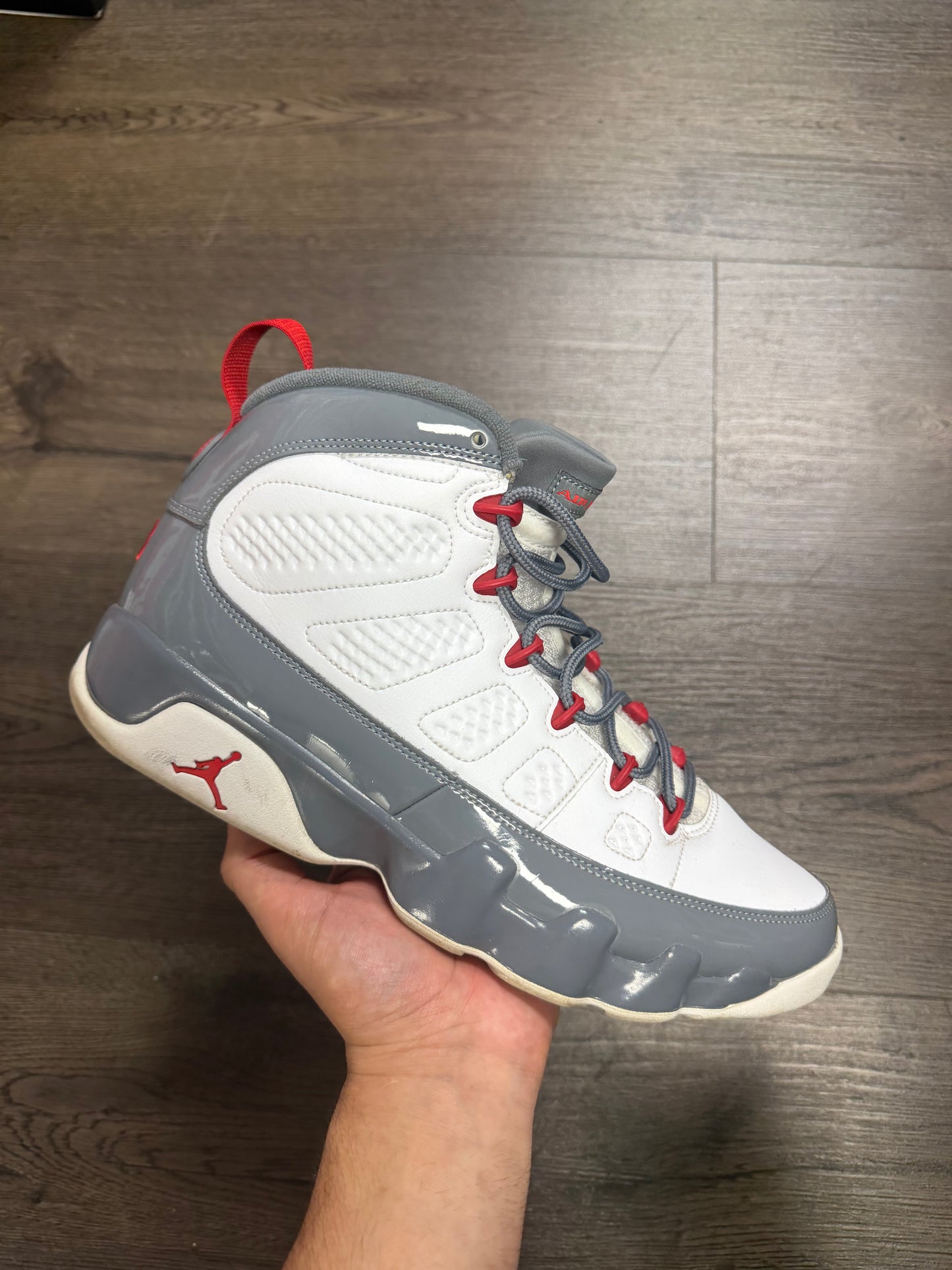 Jordan 9 “Fire Red”