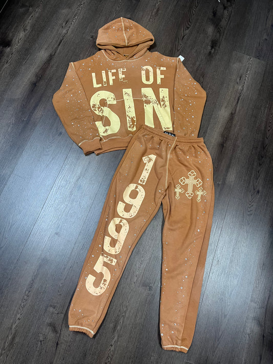 Life Of Sin Wheat Studded Full Set