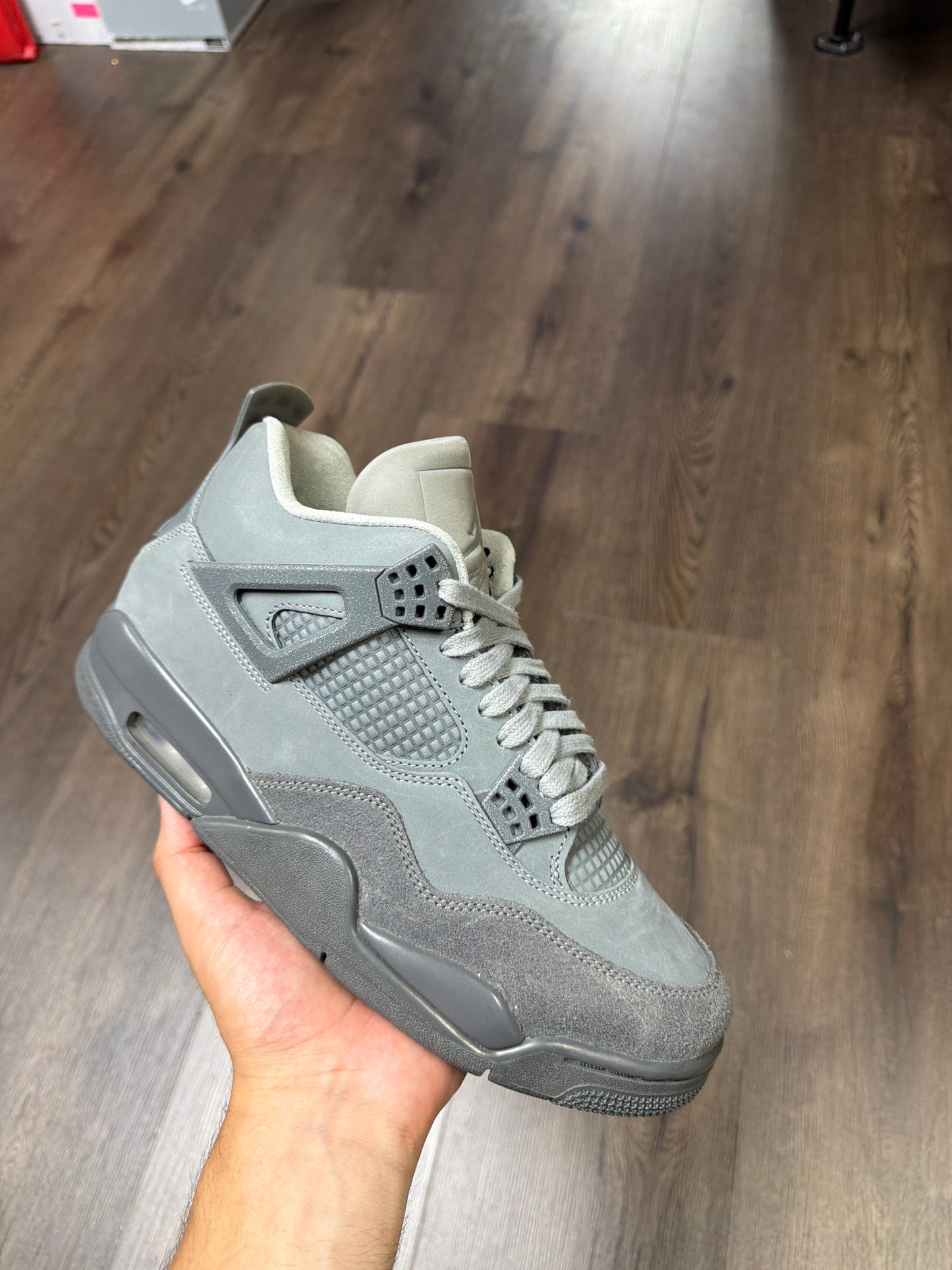 Jordan 4 “Wet Cement”