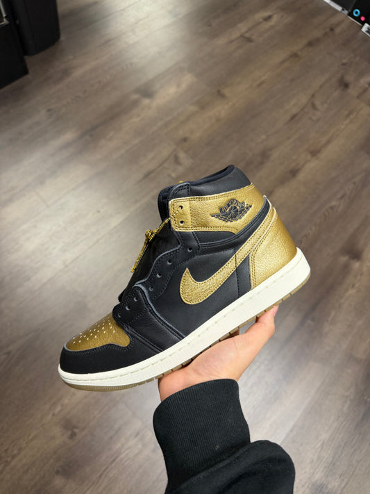 Jordan 1 High “Black Metallic Gold”