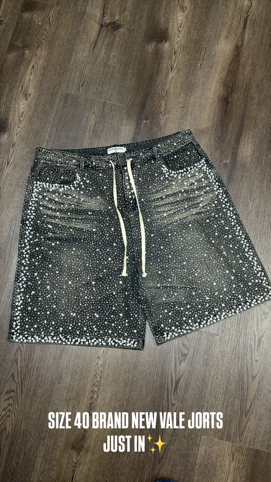 Valley Dreams Studded Jorts
