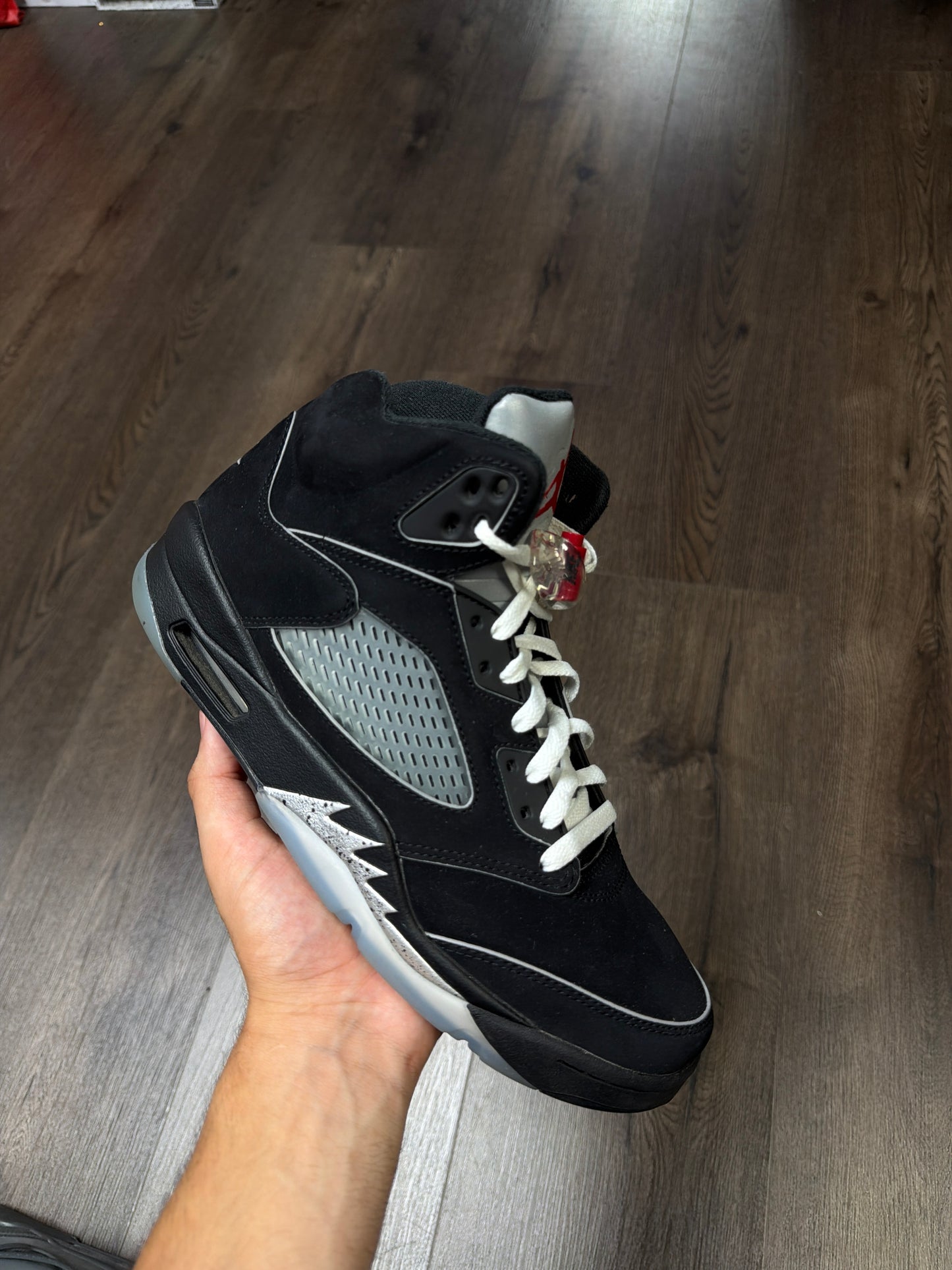 Jordan 5 “Black Metallic”