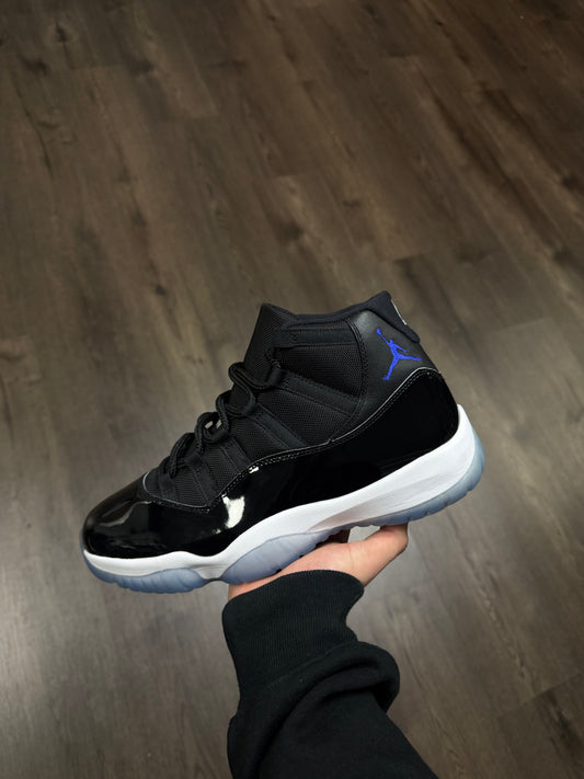Jordan 11 “Space Jam”