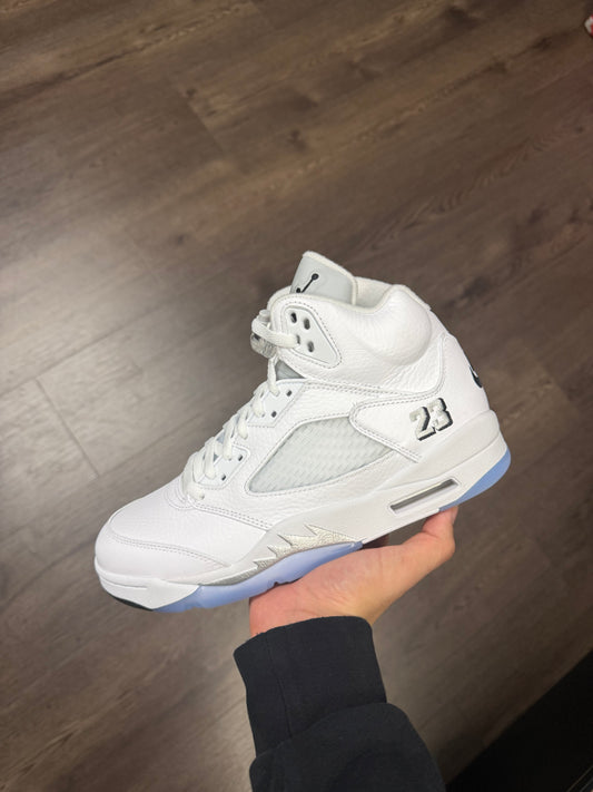 Jordan 5 “White Metallic”